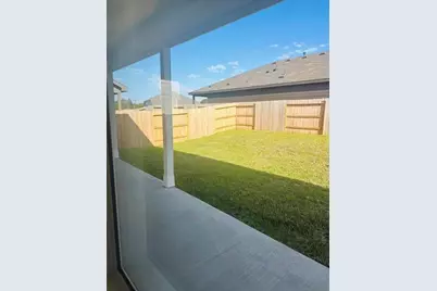 226 Draper Shadows Drive, Willis, TX 77378 - Photo 7