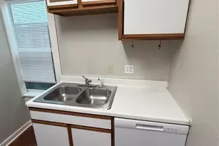 3403 Yupon St, Houston, TX 77006 - Photo 9