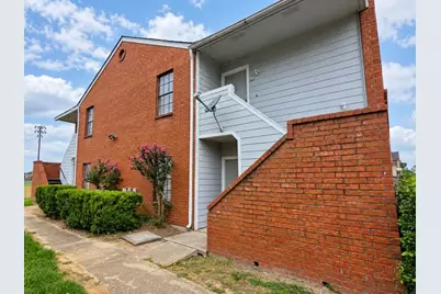 7975 Streamside Drive #2b, Houston, TX 77088 - Photo 1