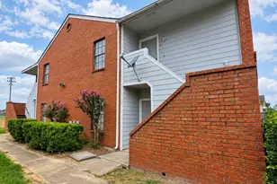 7975 Streamside Dr, Houston, TX 77088 - Photo 1