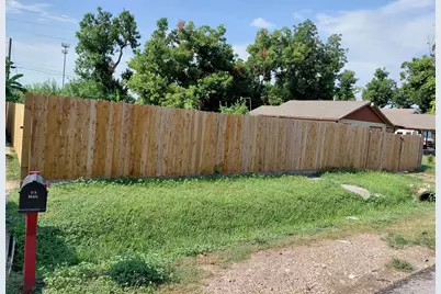 3210 Oklahoma Street, Houston, TX 77093 - Photo 1