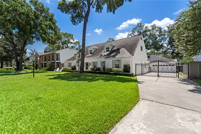 14919 Broadgreen Drive, Houston, TX 77079 - Photo 3
