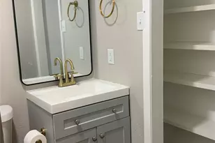 2415 Perry St, Baytown, TX 77521 - Photo 25