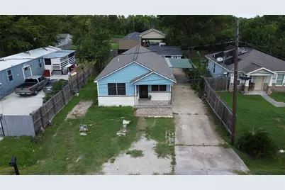 2415 Perry Street, Baytown, TX 77521 - Photo 19