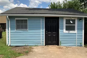 2415 Perry St, Baytown, TX 77521 - Photo 15