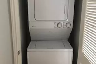 1860 White Oak Dr, Houston, TX 77009 - Photo 17