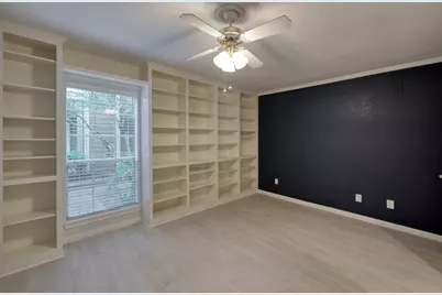 1860 White Oak Drive #207, Houston, TX 77009 - Photo 25