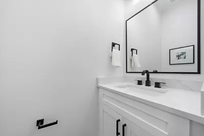 6128 Endeavor Heights Road, Houston, TX 77091 - Photo 13