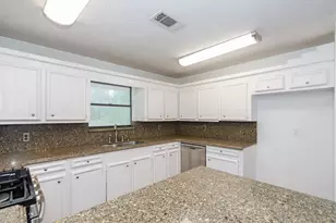 26161 E Holly Ln, Splendora, TX 77372 - Photo 23