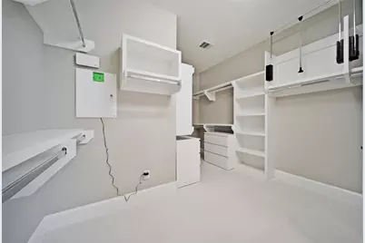 6015 Matthew Oaks Place, Houston, TX 77007 - Photo 5