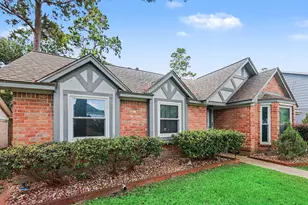 9710 Upwood Dr, Humble, TX 77338 - Photo 5