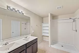 14111 Brunswick Pl Dr, Houston, TX 77047 - Photo 11