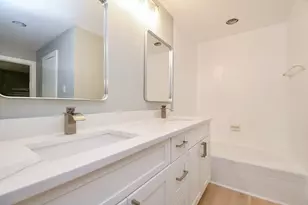 9333 Memorial Dr, Houston, TX 77024 - Photo 27