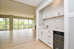 9333 Memorial Dr, Houston, TX 77024 - Photo 5