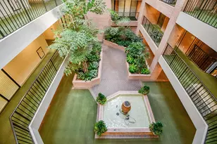 9333 Memorial Dr, Houston, TX 77024 - Photo 35