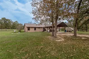 206 William Thomas Rd, Huntsville, TX 77320 - Photo 39