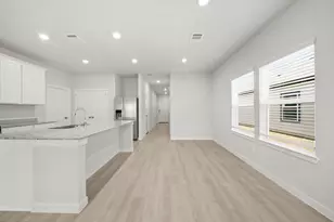 11975 Wisteria Mdws Dr, Willis, TX 77318 - Photo 7