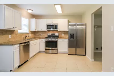 1910 Emerald Pathway Drive, Spring, TX 77388 - Photo 7