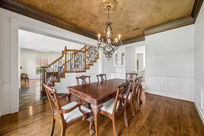 11705 Joan Of Arc Drive, Hedwig Village, TX 77024 - Photo 9