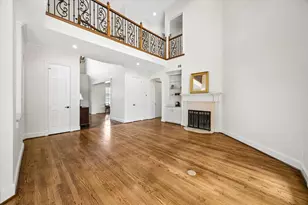 11705 Joan of Arc Dr, Hedwig Village, TX 77024 - Photo 11