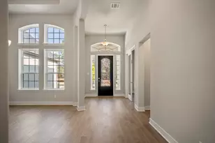 320 Magnolia Bloom Ct, Willis, TX 77318 - Photo 7