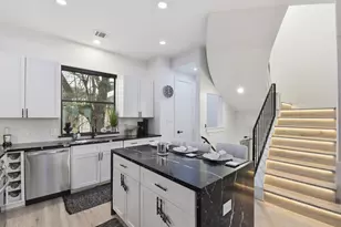 2026 Tuam St, Houston, TX 77004 - Photo 7