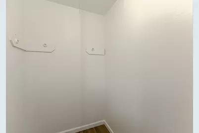 9214 Woodland Oaks Drive, Houston, TX 77040 - Photo 5