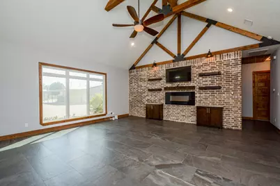 16173 Oaklawn Drive, Splendora, TX 77372 - Photo 7