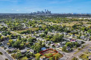 3436 Love St, Houston, TX 77026 - Photo 1