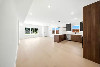 7417 Charlie Street #A/B, Houston, TX 77088 - Photo 7