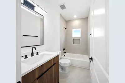 7417 Charlie Street #A/B, Houston, TX 77088 - Photo 17
