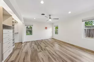 3010 Conway St, Houston, TX 77025 - Photo 11