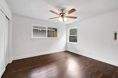 4713 Kinglet Street, Houston, TX 77035 - Photo 19