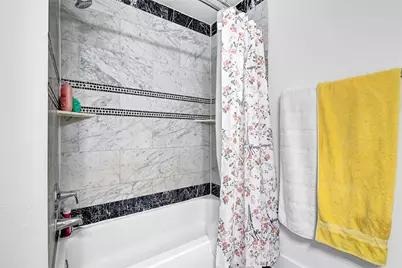 4713 Kinglet Street, Houston, TX 77035 - Photo 15