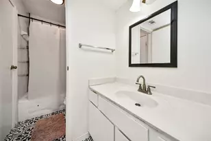 10615 Briar Forest Dr, Houston, TX 77042 - Photo 29