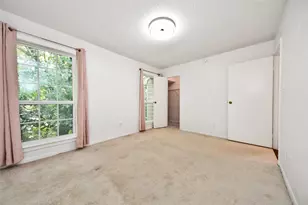 10615 Briar Forest Dr, Houston, TX 77042 - Photo 31