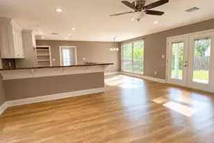422 Pine Harbor Dr, Onalaska, TX 77360 - Photo 5