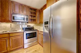 2023 Gentryside Dr, Houston, TX 77077 - Photo 7