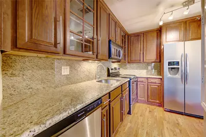 2023 Gentryside Drive #202, Houston, TX 77077 - Photo 9