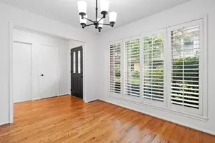727 Bunker Hill Rd, Houston, TX 77024 - Photo 3