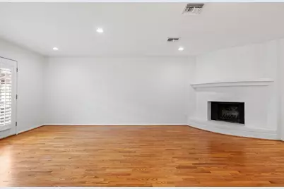 727 Bunker Hill Road #15, Houston, TX 77024 - Photo 23