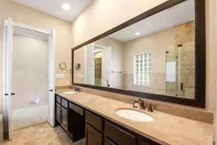 1652 Norfolk St, Houston, TX 77006 - Photo 33
