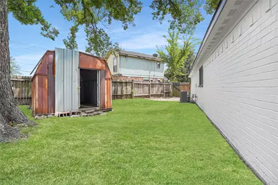 13423 Highland Castle Lane, Houston, TX 77015 - Photo 27