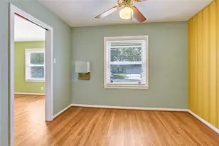 5806 Grape St, Houston, TX 77074 - Photo 11