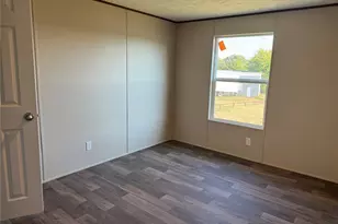 822 E Fannin St, La Grange, TX 78945 - Photo 11