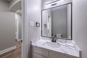 8133 Wetherby Ln, Houston, TX 77075 - Photo 35
