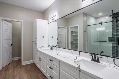 8133 Wetherby Lane, Houston, TX 77075 - Photo 21