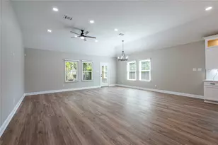8133 Wetherby Ln, Houston, TX 77075 - Photo 29