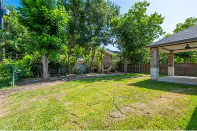 8133 Wetherby Lane, Houston, TX 77075 - Photo 41