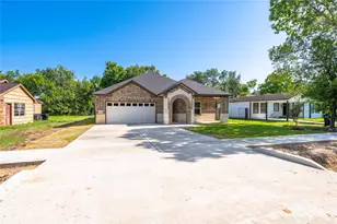 8133 Wetherby Ln, Houston, TX 77075 - Photo 5
